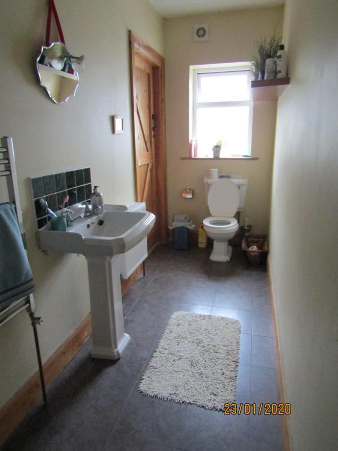 The Thatched Cottage B&B Claregalway Eksteriør bilde